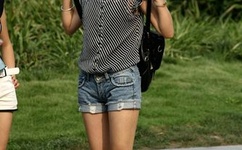 直播:温碧霞福利放送中